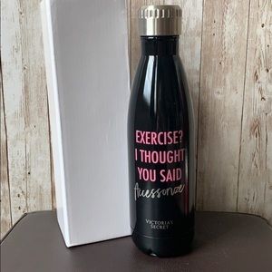 𝅺NIB Victoria’s Secret Water Bottle